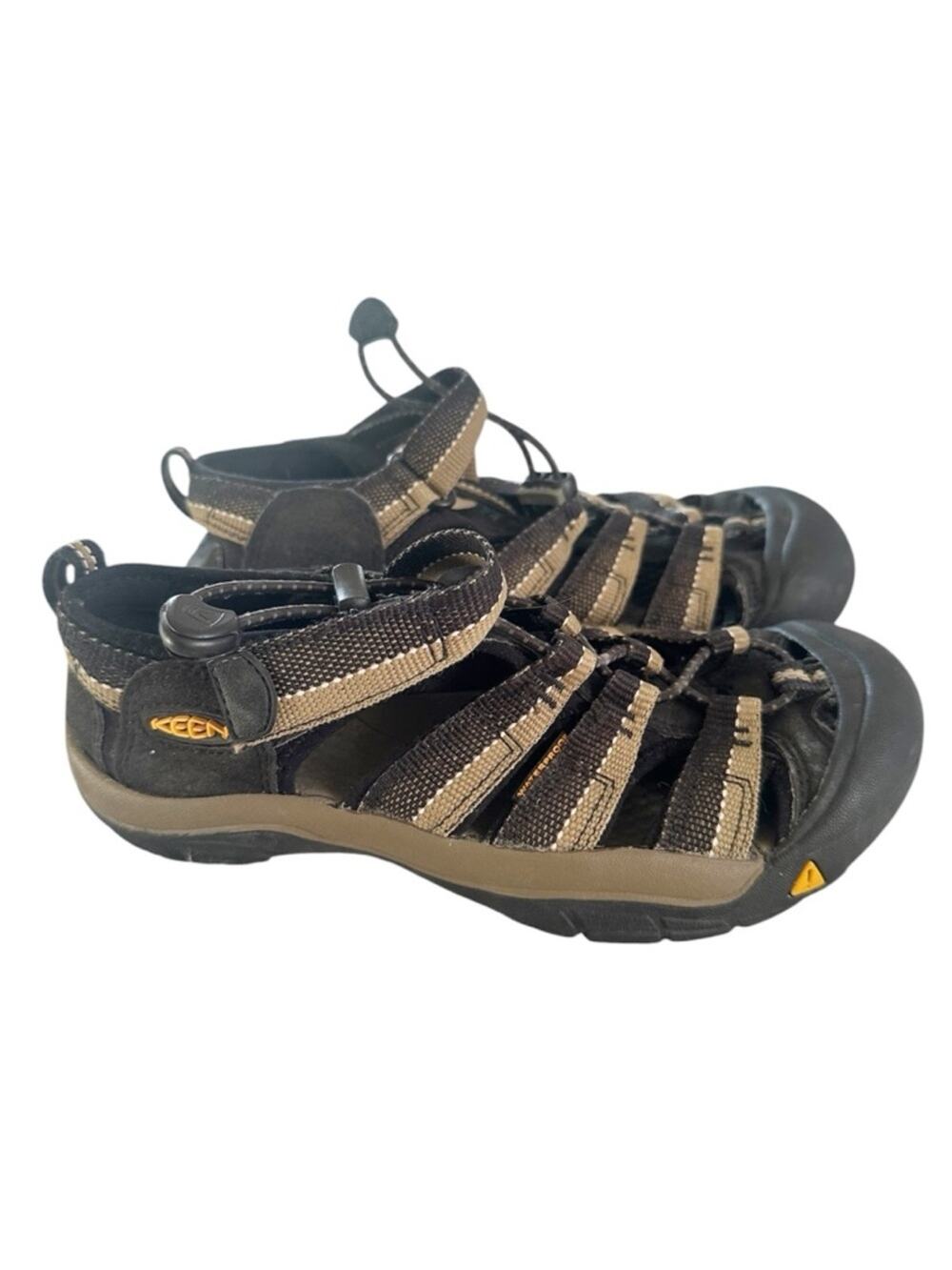 KEEN Newport H2 Boys Hiking Waterproof Sandal Black/Olive Size 3 EUC